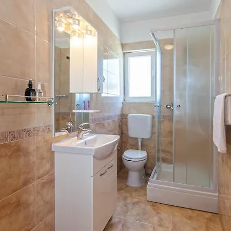 The View Apartment Split